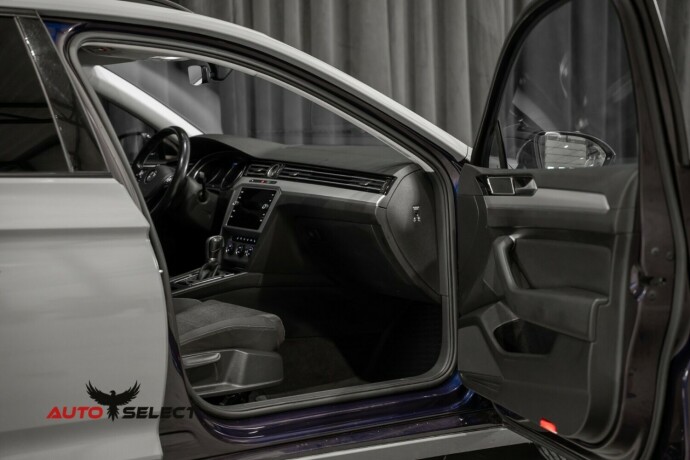volkswagen-passat-diesel-2019-big-18