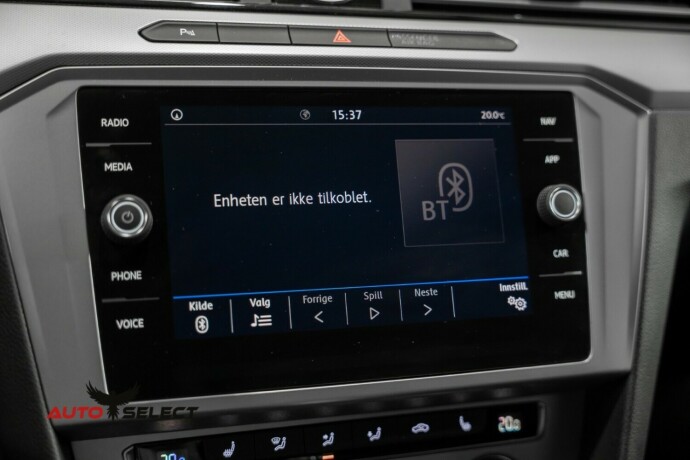 volkswagen-passat-diesel-2019-big-40