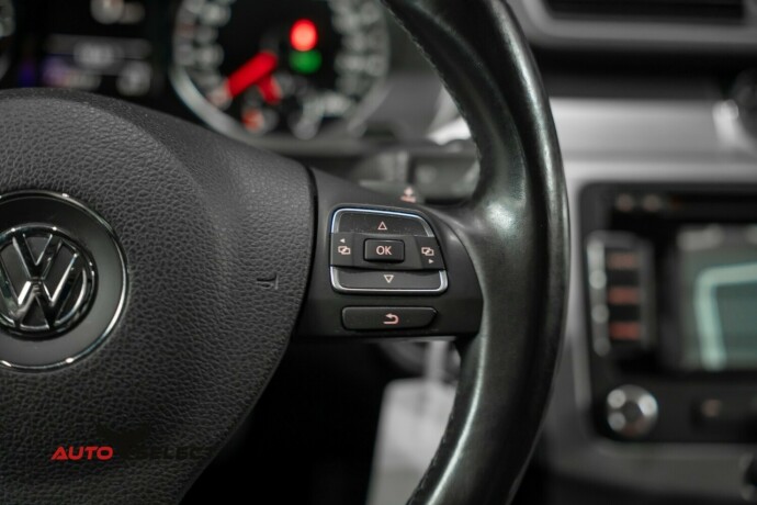 volkswagen-passat-alltrack-diesel-2014-big-32