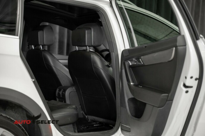 volkswagen-passat-alltrack-diesel-2014-big-12
