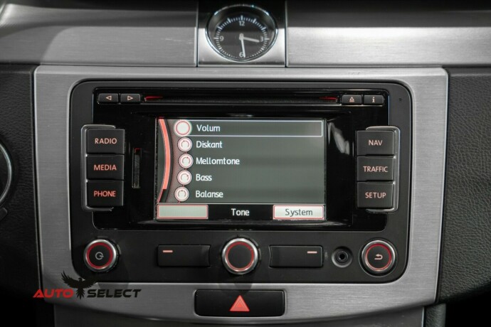 volkswagen-passat-alltrack-diesel-2014-big-40