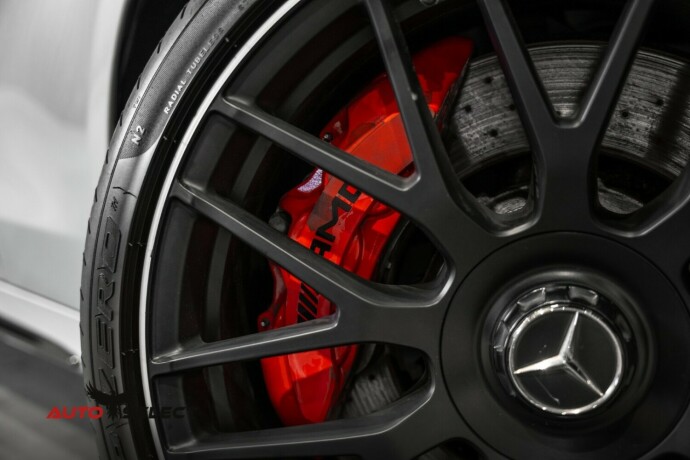 mercedes-benz-c-klasse-bensin-2015-big-4