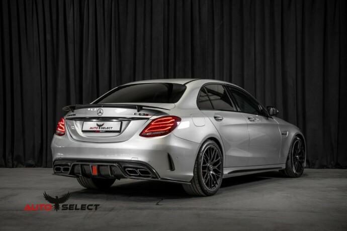 mercedes-benz-c-klasse-bensin-2015-big-24