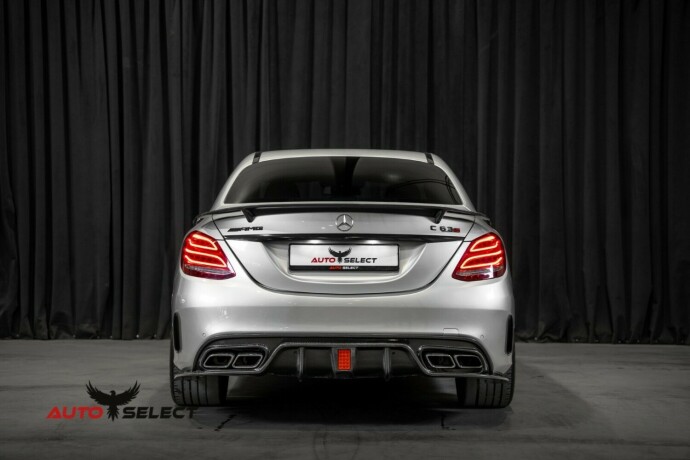 mercedes-benz-c-klasse-bensin-2015-big-16
