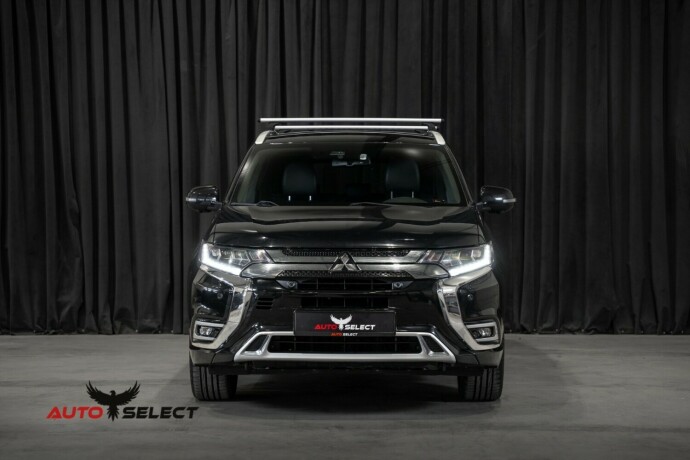 mitsubishi-outlander-elektrisitetbensin-2020-big-4