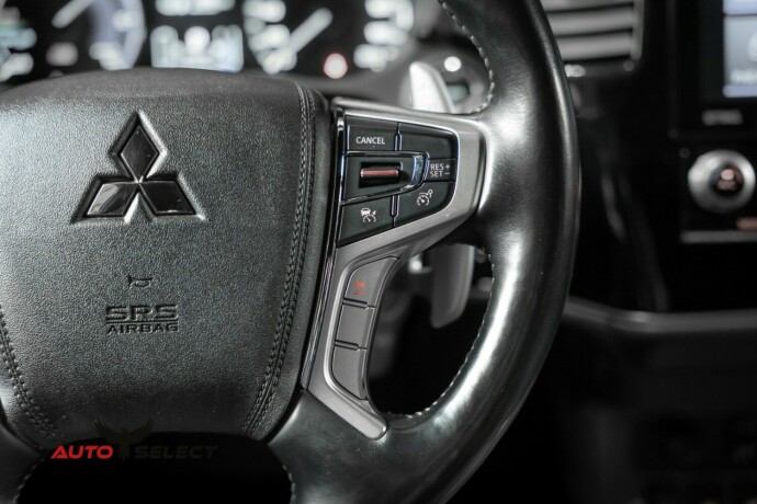mitsubishi-outlander-elektrisitetbensin-2020-big-31