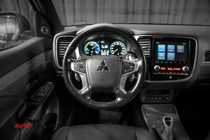 mitsubishi-outlander-elektrisitetbensin-2020-big-25