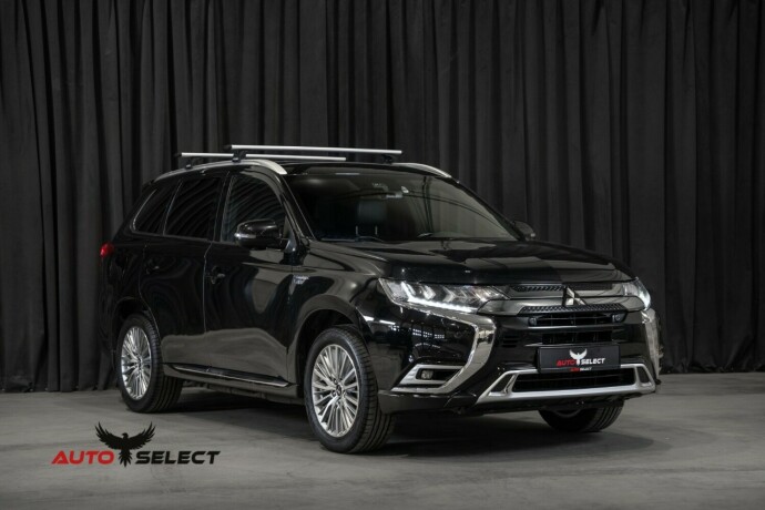 mitsubishi-outlander-elektrisitetbensin-2020-big-3