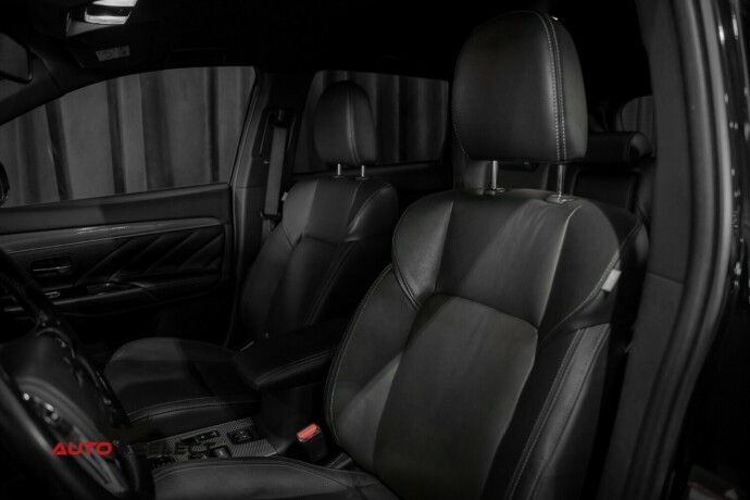 mitsubishi-outlander-elektrisitetbensin-2020-big-22