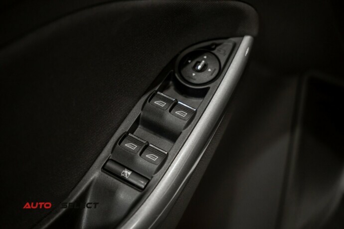 ford-focus-diesel-2014-big-20