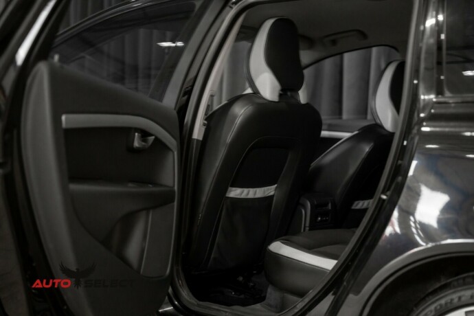 volvo-v70-diesel-2009-big-16
