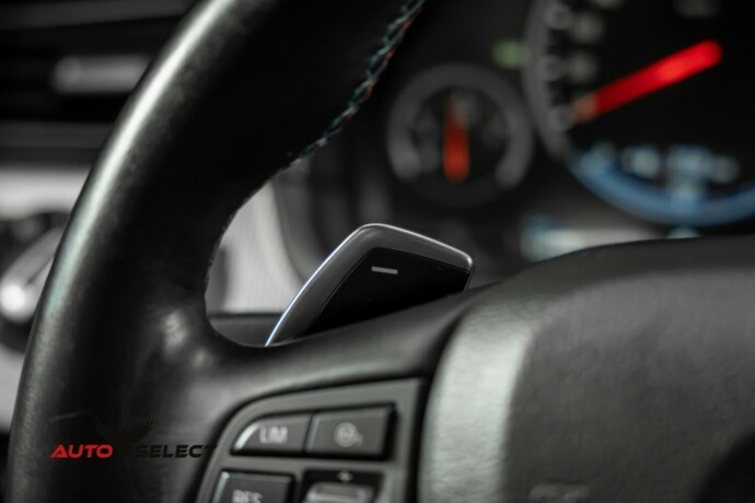 bmw-m5-bensin-2012-big-48