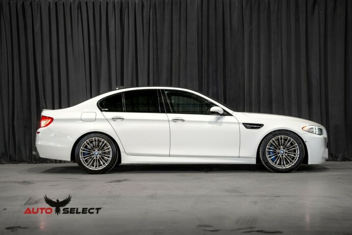 bmw-m5-bensin-2012-big-21