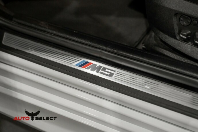 bmw-m5-bensin-2012-big-40