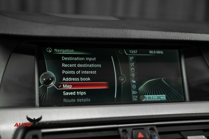 bmw-m5-bensin-2012-big-70