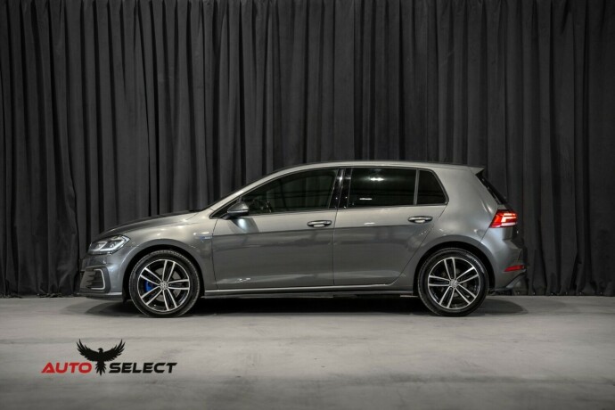 volkswagen-golf-elektrisitetbensin-2017-big-7
