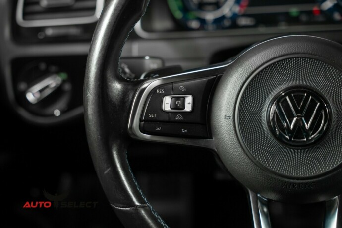 volkswagen-golf-elektrisitetbensin-2017-big-27