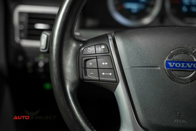 volvo-xc-70-diesel-2010-big-26