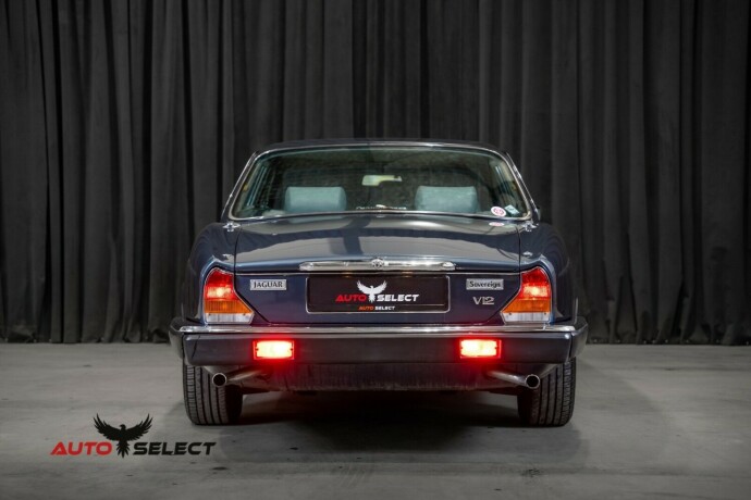 jaguar-xj-bensin-1986-big-13