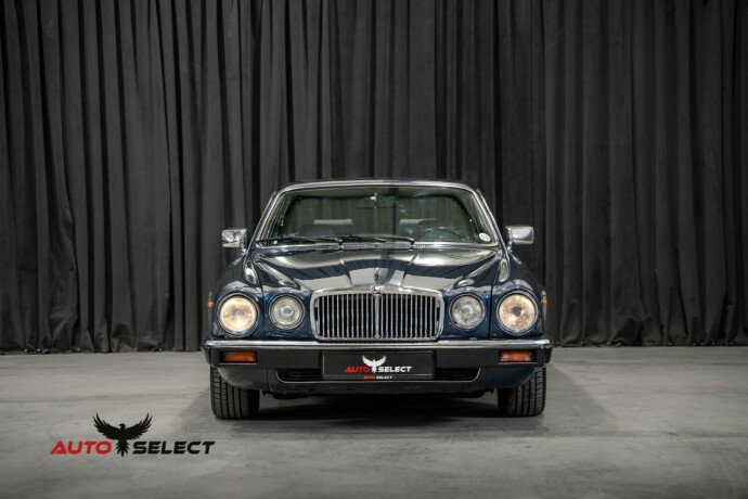 jaguar-xj-bensin-1986-big-5