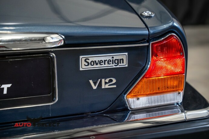 jaguar-xj-bensin-1986-big-12