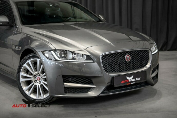 jaguar-xf-diesel-2017-big-1