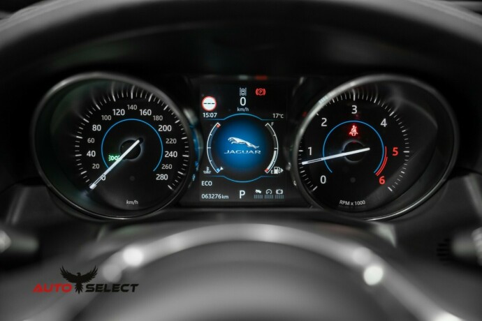 jaguar-xf-diesel-2017-big-30