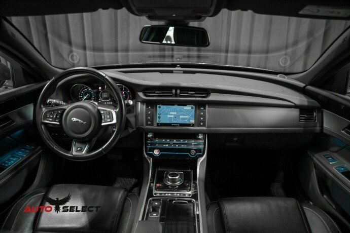 jaguar-xf-diesel-2017-big-26
