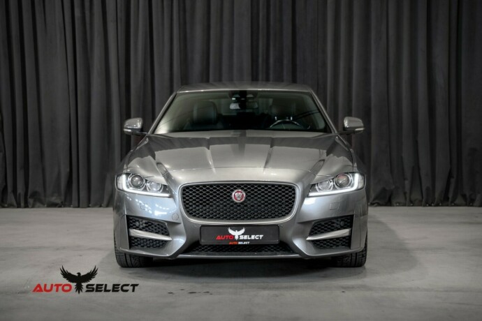 jaguar-xf-diesel-2017-big-4