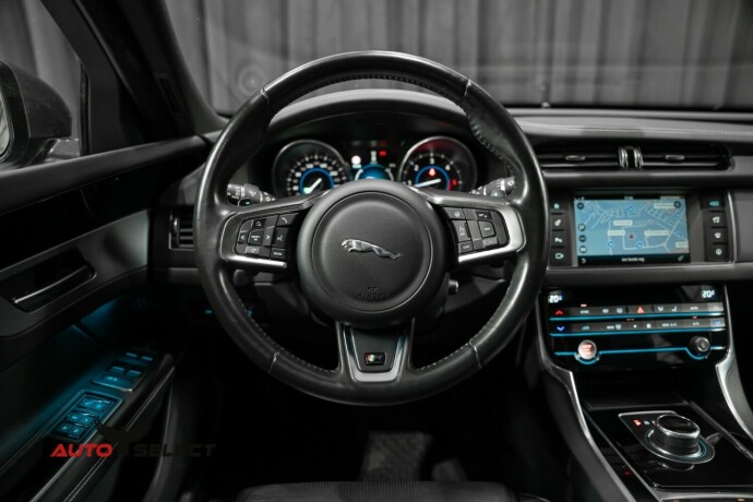 jaguar-xf-diesel-2017-big-27