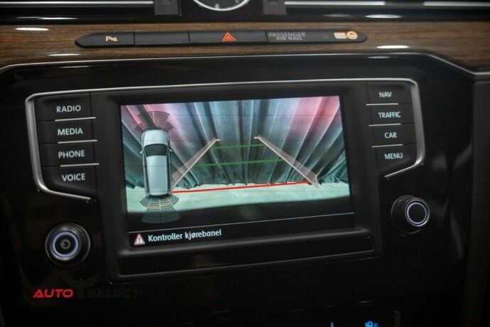 volkswagen-passat-diesel-2015-big-43