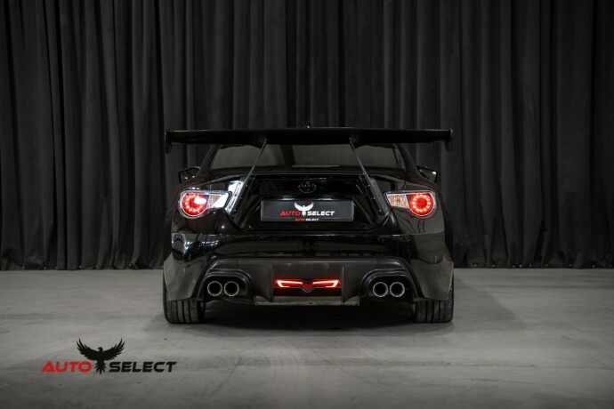 toyota-gt86-bensin-2012-big-11