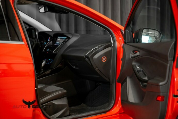 ford-focus-diesel-2016-big-16