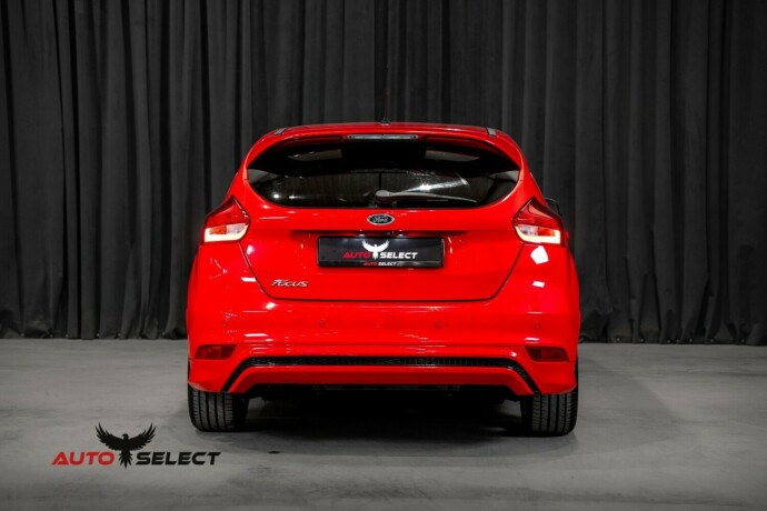 ford-focus-diesel-2016-big-8