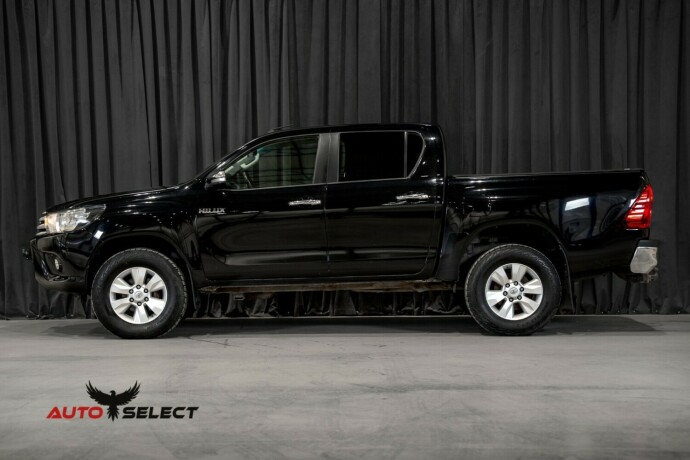 toyota-hilux-diesel-2016-big-7