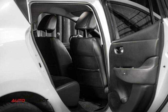 nissan-leaf-elektrisitet-2015-big-14