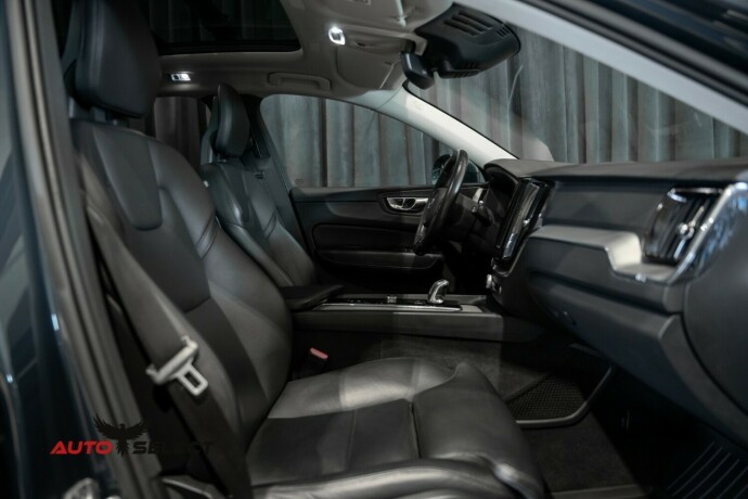volvo-xc-60-elektrisitetbensin-2018-big-24