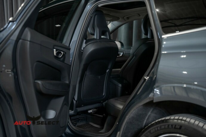 volvo-xc-60-elektrisitetbensin-2018-big-20