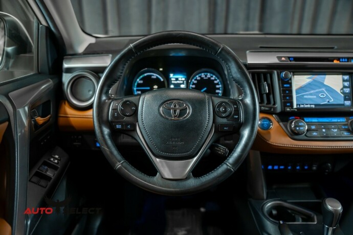 toyota-rav4-elektrisitetbensin-2017-big-28
