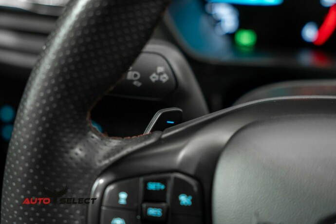 ford-focus-diesel-2018-big-30