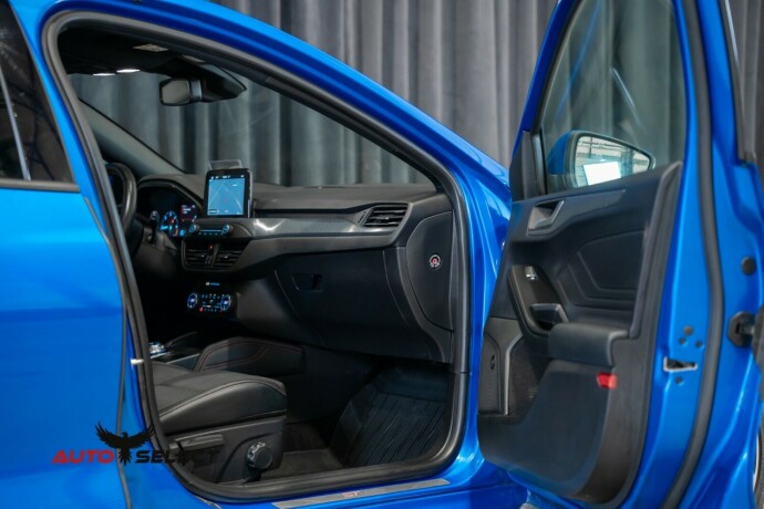 ford-focus-diesel-2018-big-14