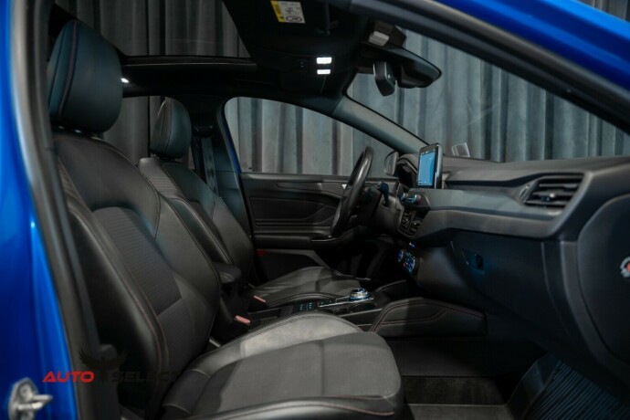 ford-focus-diesel-2018-big-15