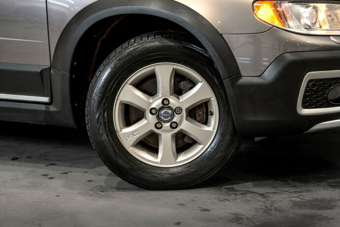 volvo-xc-70-diesel-2010-big-2