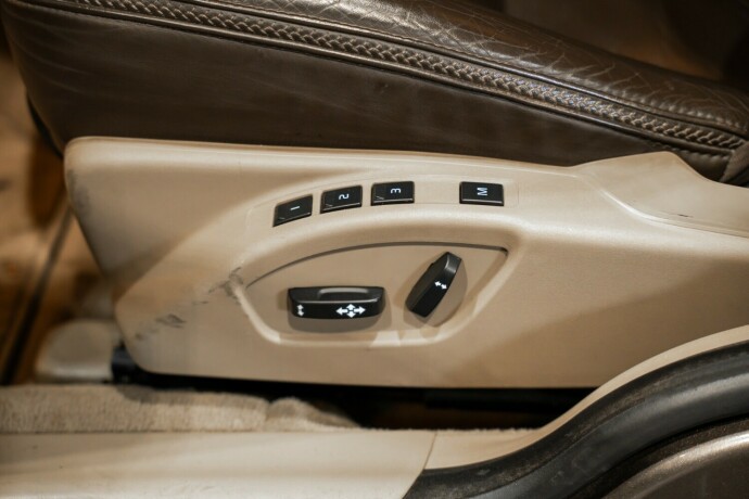 volvo-xc-70-diesel-2010-big-21