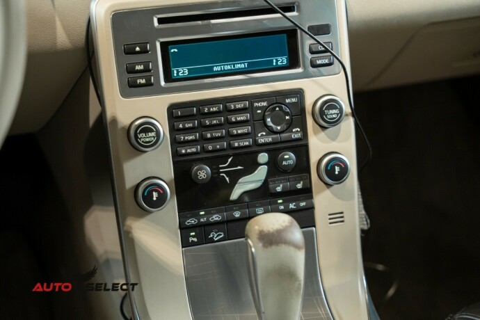volvo-xc-70-diesel-2010-big-31