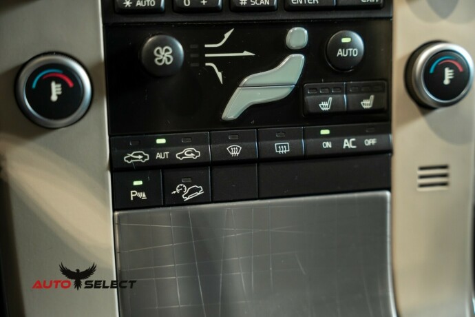 volvo-xc-70-diesel-2010-big-32