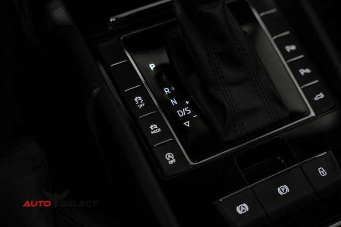 skoda-superb-diesel-2019-big-38