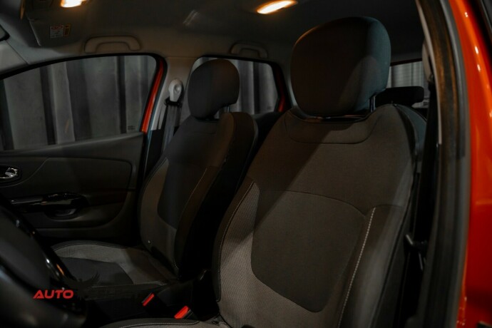 renault-captur-bensin-2013-big-21