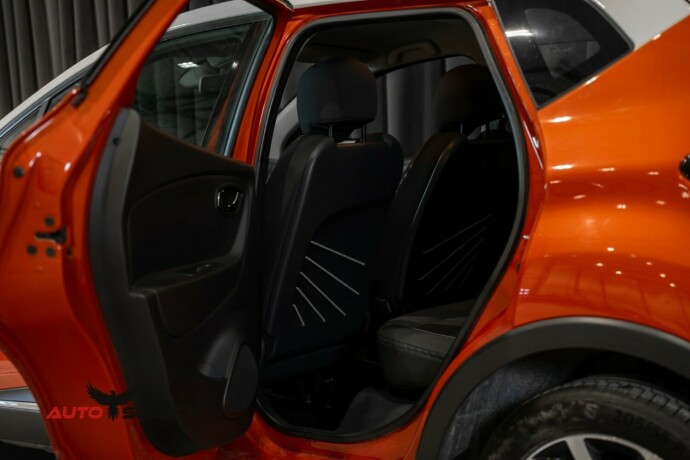 renault-captur-bensin-2013-big-17