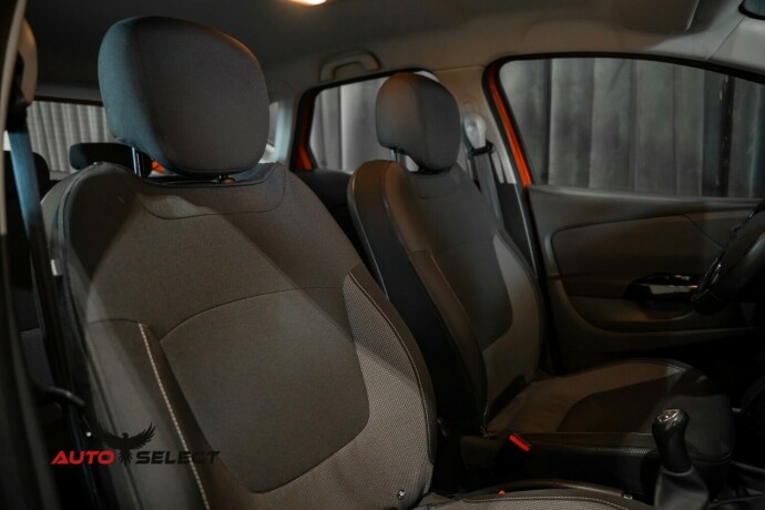 renault-captur-bensin-2013-big-16